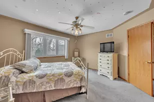 14170 Green Valley Dr, Orland Park, IL 60467 - Photo 40