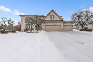 14170 Green Valley Dr, Orland Park, IL 60467 - Photo 4