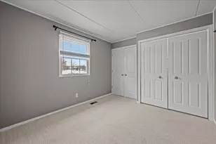 [Address not provided], Naperville, IL 60563 - Photo 6