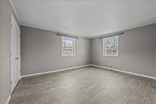 [Address not provided], Naperville, IL 60563 - Photo 8