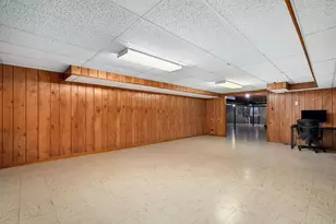 3724 Liberty Ln, Glenview, IL 60025 - Photo 30