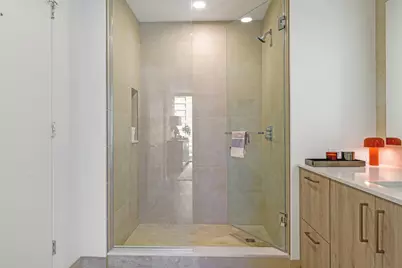 211 N Harbor Drive #1805, Chicago, IL 60601 - Photo 10