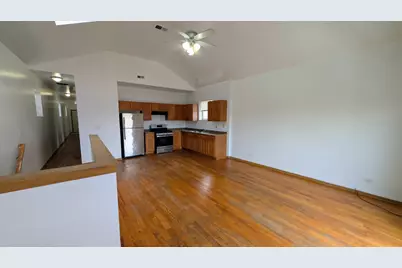 1259 S Kolin Avenue #3, Chicago, IL 60623 - Photo 4