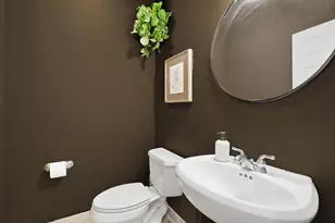 2022 N Wood St, Chicago, IL 60614 - Photo 8