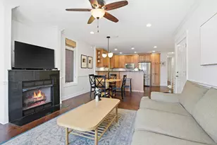 2022 N Wood St, Chicago, IL 60614 - Photo 2