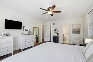 2022 N Wood St, Chicago, IL 60614 - Photo 10