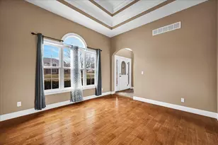 2315 Knollbrook Way, Bloomington, IL 61705 - Photo 10