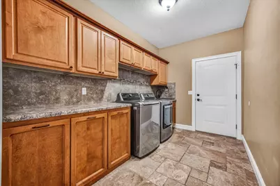 2315 Knollbrook Way, Bloomington, IL 61705 - Photo 26