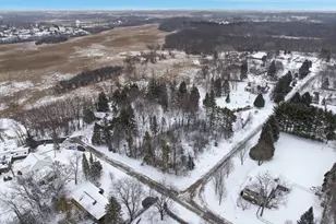 26897 N Oak Dr, Wauconda, IL 60084 - Photo 4