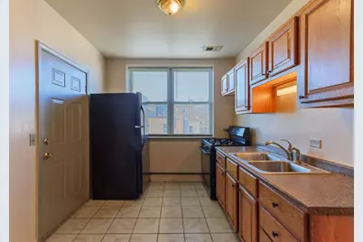 4024 W Division Street #304, Chicago, IL 60651 - Photo 8