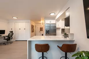 2909 N Sheridan Rd, Chicago, IL 60657 - Photo 6