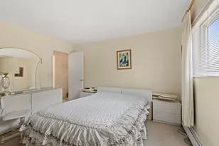 7227 N Ridge Blvd, Chicago, IL 60645 - Photo 14