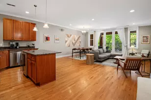 2461 N Lincoln Ave, Chicago, IL 60614 - Photo 4