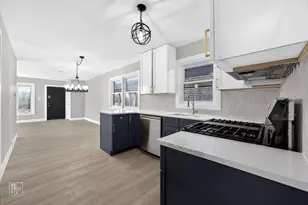 10240 S Torrence Ave, Chicago, IL 60617 - Photo 4