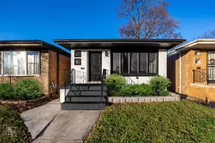 10240 S Torrence Ave, Chicago, IL 60617 - Photo 1