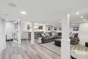 3539 Elsie Ln, Hoffman Estates, IL 60192 - Photo 30