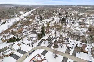 8545 Candlelight Dr, Willow Springs, IL 60480 - Photo 22