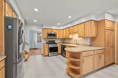 8545 Candlelight Drive, Willow Springs, IL 60480 - Photo 6