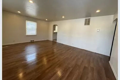 16802 Bulger Avenue, Hazel Crest, IL 60429 - Photo 4