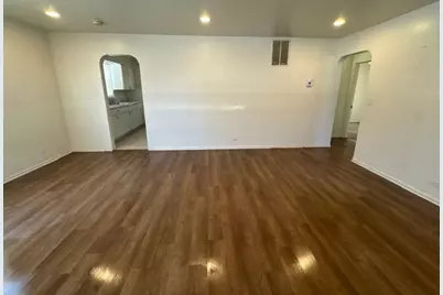 16802 Bulger Avenue, Hazel Crest, IL 60429 - Photo 6