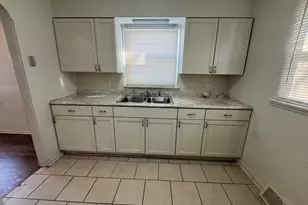 16802 Bulger Ave, Hazel Crest, IL 60429 - Photo 10