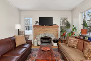 4640 Lee Ave, Downers Grove, IL 60515 - Photo 6