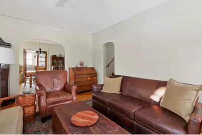 4640 Lee Avenue, Downers Grove, IL 60515 - Photo 10