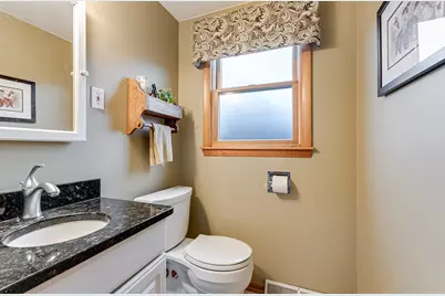 1724 Lincoln Avenue, Crest Hill, IL 60403 - Photo 12