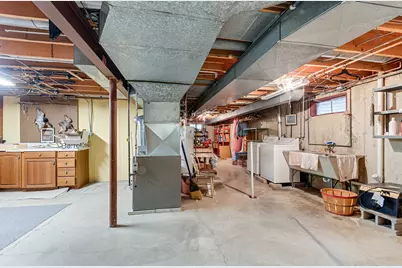 1724 Lincoln Avenue, Crest Hill, IL 60403 - Photo 24