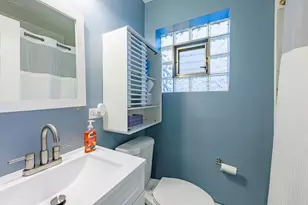 3702 W George St, Chicago, IL 60618 - Photo 12