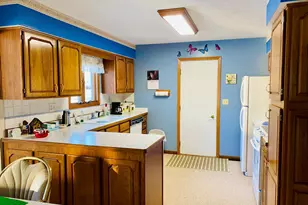 1116 Carrie Ave, Rochelle, IL 61068 - Photo 6