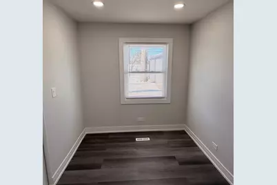 16752 Artesian Avenue, Hazel Crest, IL 60429 - Photo 12