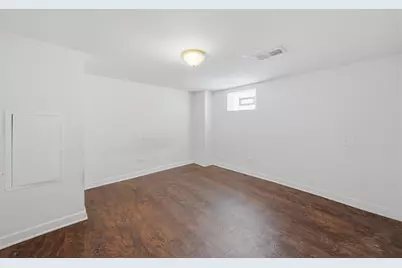 8818 S Merrill Avenue, Chicago, IL 60617 - Photo 16