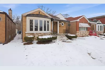 8818 S Merrill Avenue, Chicago, IL 60617 - Photo 2