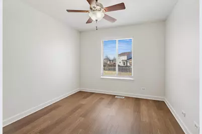 711 Osbron Street, Plano, IL 60545 - Photo 10