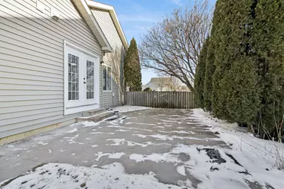 711 Osbron Street, Plano, IL 60545 - Photo 18