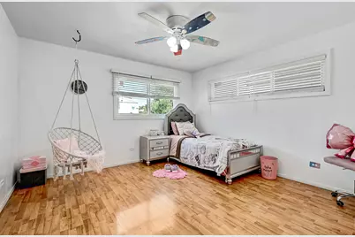 7702 W 66th Street, Bedford Park, IL 60501 - Photo 20