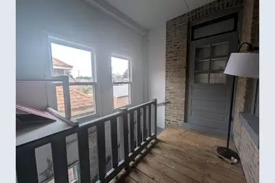 5820 W Berteau Avenue #2, Chicago, IL 60634 - Photo 6