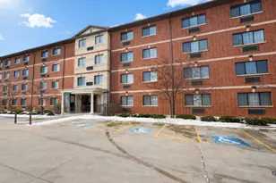 3370 W Brooke Ave, Waukegan, IL 60087 - Photo 2