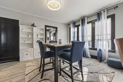 819 N Ash Street, Waukegan, IL 60085 - Photo 8