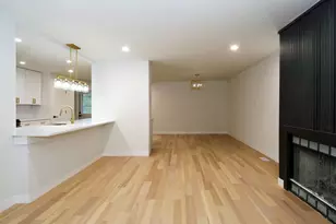 1703 N Burning Bush Ln, Mount Prospect, IL 60056 - Photo 8