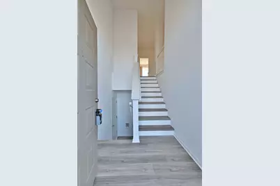 1202 Delta Drive, Elgin, IL 60123 - Photo 2