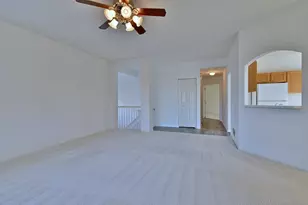 1202 Delta Dr, Elgin, IL 60123 - Photo 12