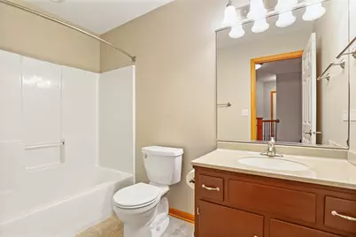 425 Cambridge Avenue, Elburn, IL 60119 - Photo 16