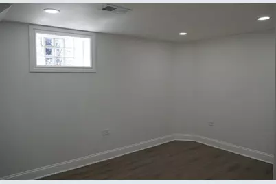 18513 Martin Avenue, Homewood, IL 60430 - Photo 10