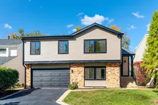 112 Ironwood Ct, Rolling Meadows, IL 60008 - Photo 1