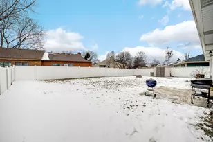 375 Meadows N Rd, Bourbonnais, IL 60914 - Photo 18