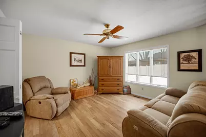 375 Meadows N Road, Bourbonnais, IL 60914 - Photo 8