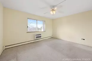 1198 Royal Glen Dr, Glen Ellyn, IL 60137 - Photo 8