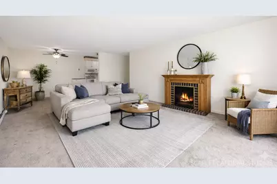 1198 Royal Glen Drive #314, Glen Ellyn, IL 60137 - Photo 4